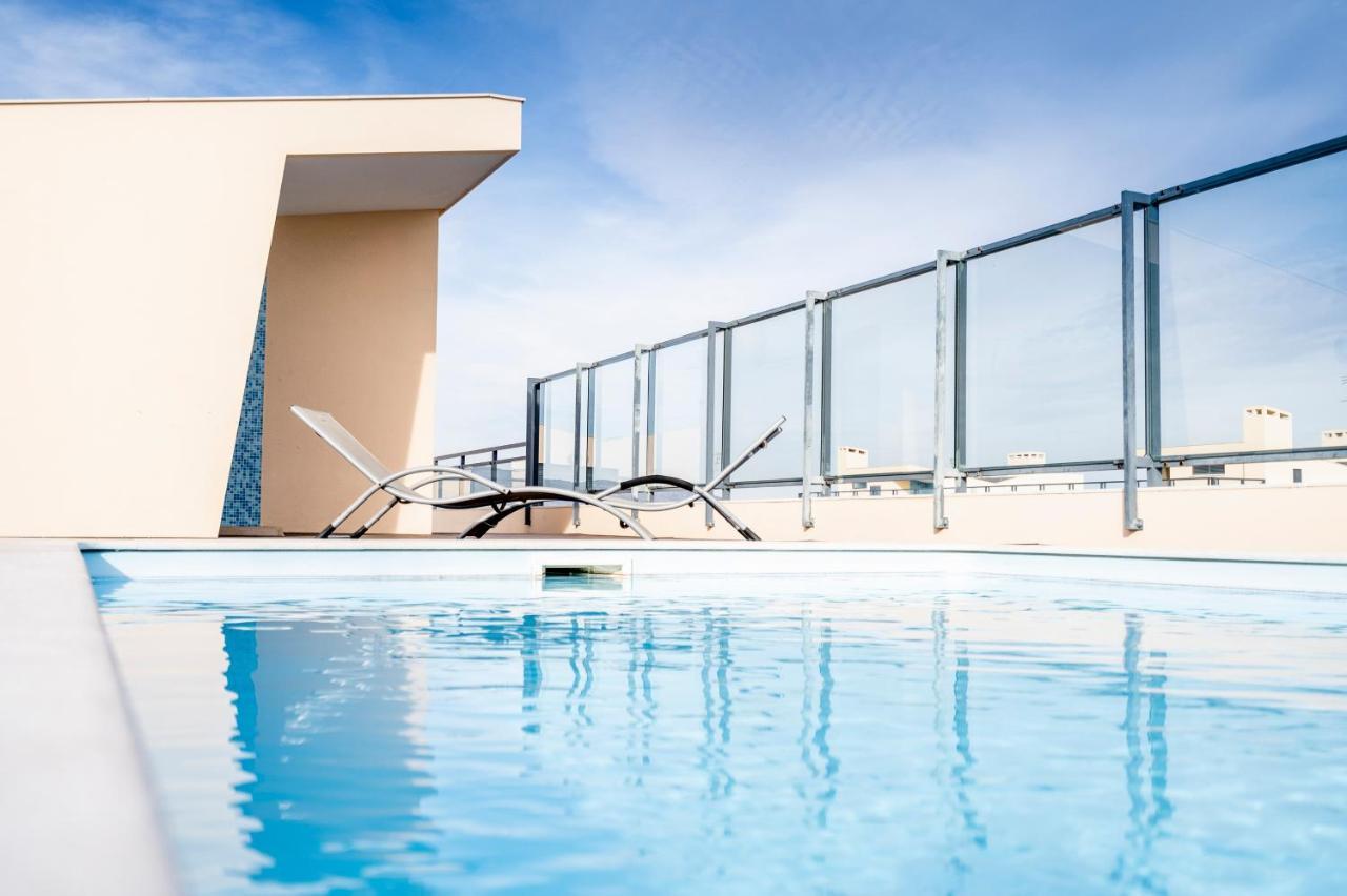 Oceanfront: Luxury Spectacular Sea Views And Pool Leilighet Olhão Eksteriør bilde
